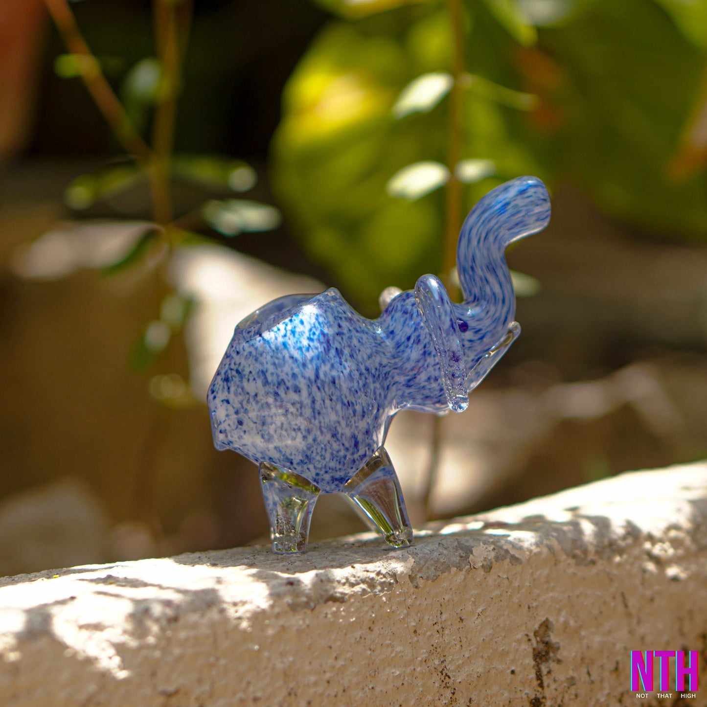 Onlybongs Jungle Glass Pipes | Not That High