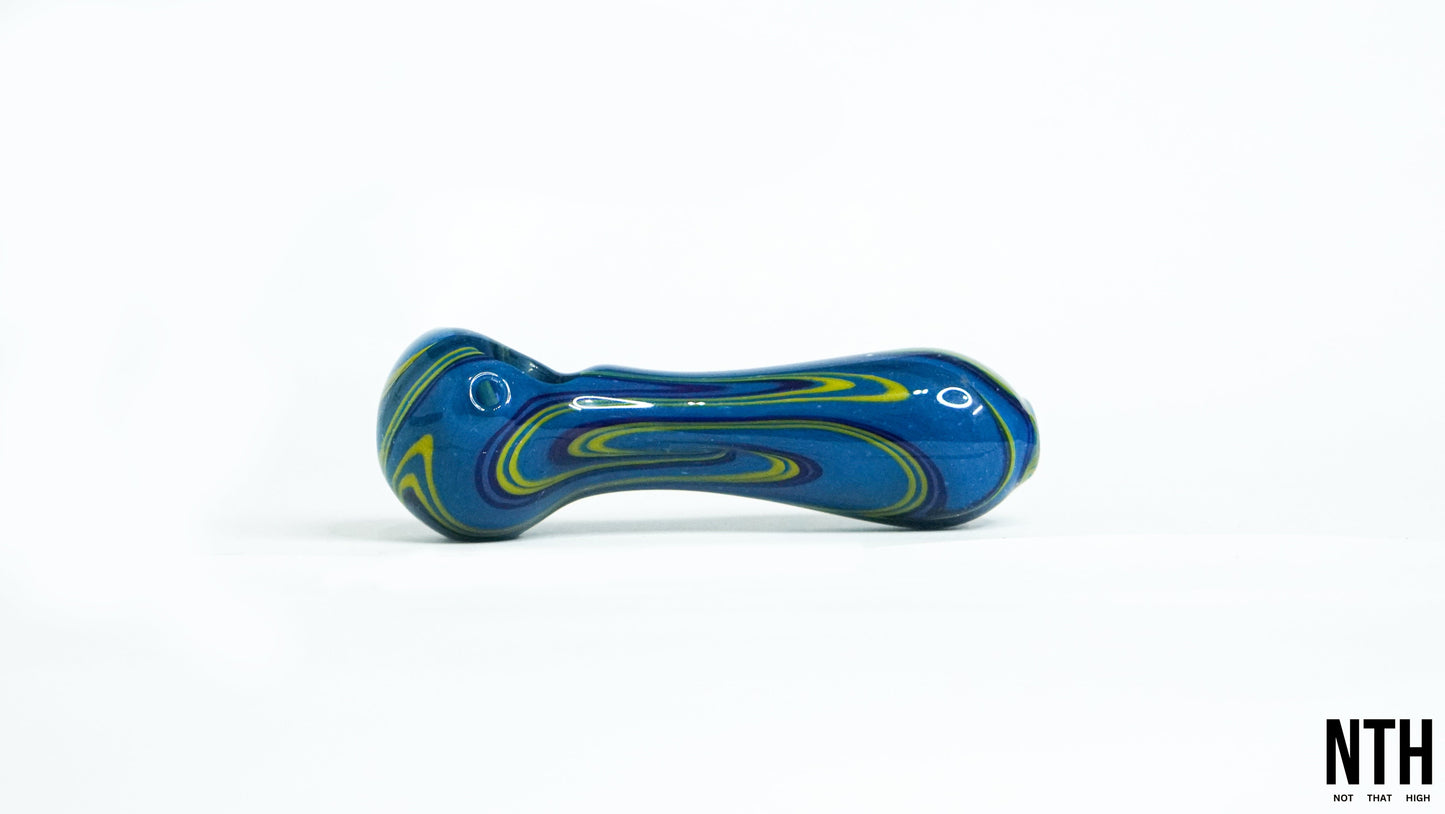 OnlyBongs Swirl Glass Pipe | Not That High
