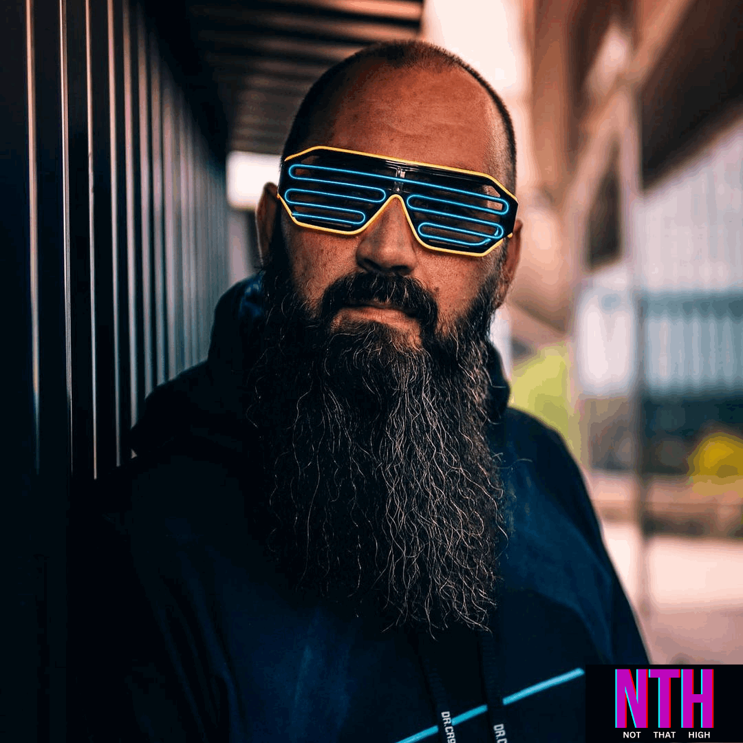 NTH Alpha: Neon party Glasses (50pcs) | Not That High