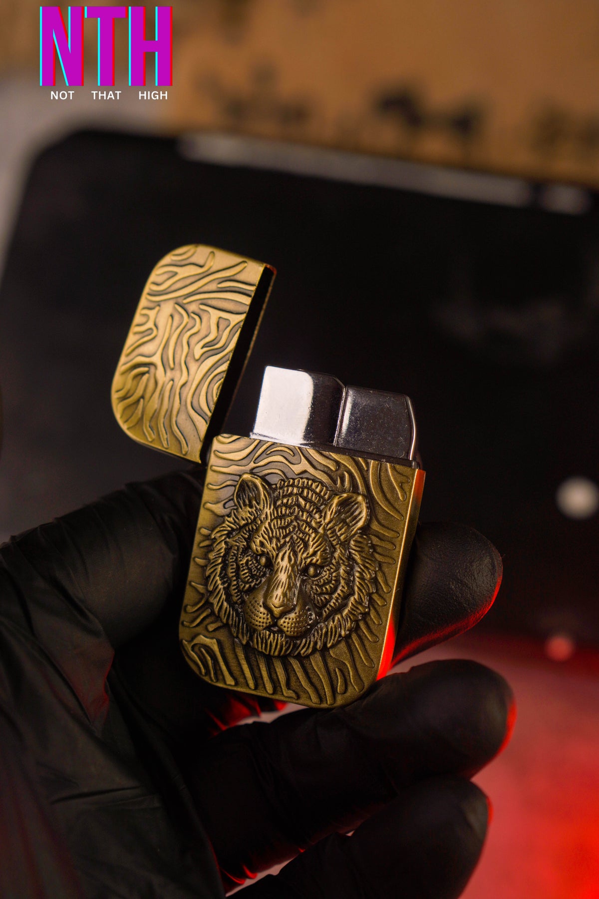 NTH Tiger Eye Emblem (Gold) Lighter